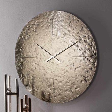 Wellenförmige Wanduhr aus Fusingglas mit Messingzeigern - Radia Viadurini