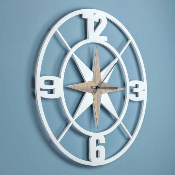 Große wanduhr design in shabby white und brown wood - scharnier
