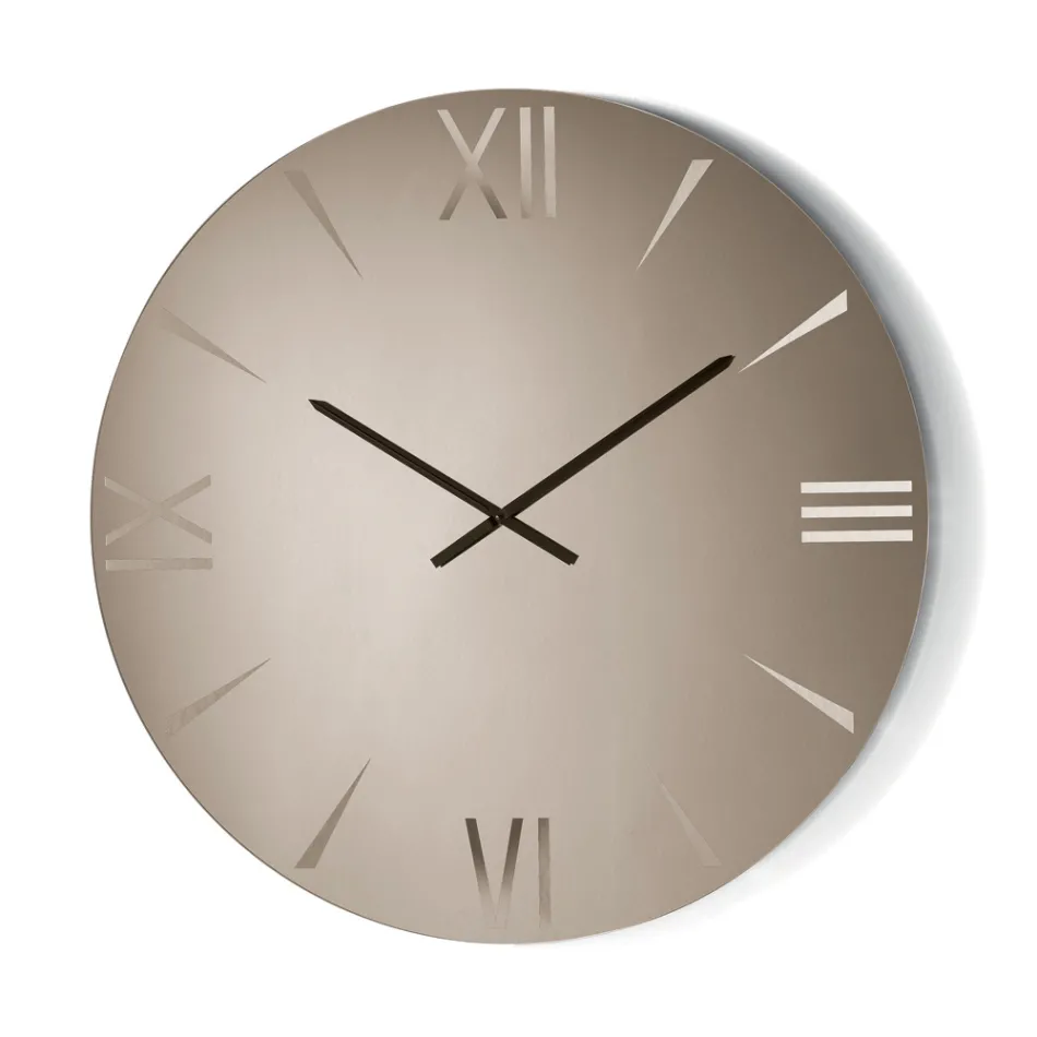 Runde Spiegelglasuhr mit lasergravierten Ziffern - Clelia Viadurini