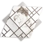 Lasergravierte Tafel mit Frau und Kind, hergestellt in Italien – Harald Viadurini