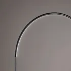 Moderne Stehlampe mit dimmbarem LED-Licht aus lackiertem Metall – Picea Viadurini