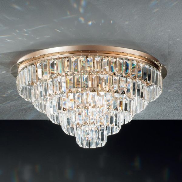 Klassische deckenlampe aus goldfarbenem metall und luxuriöse kristallanhänger - jerome