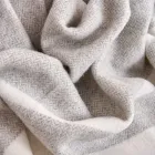 Ultraweiches und flauschiges Plaid aus Wollmischung, hergestellt in Italien – Caldoso Viadurini