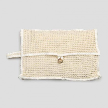 Natürliche weiße Waben-Baumwoll-Clutch-Tasche mit Perlmuttknopf - Anteha Viadurini