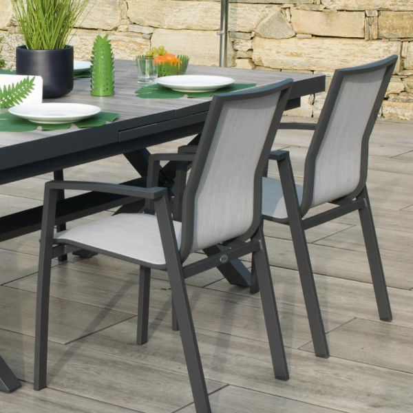 Outdoor-sessel aus aluminium und textilene - karte