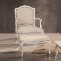 Sessel aus Juma-Stoff und weiß gewachster Holzstruktur, hergestellt in Italien – Luna