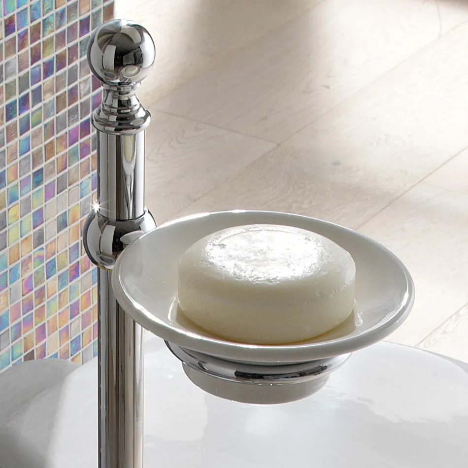 Bodenhandtuchhalter mit Vintage-Seifenschale aus Messing und Keramik – Rouen Viadurini