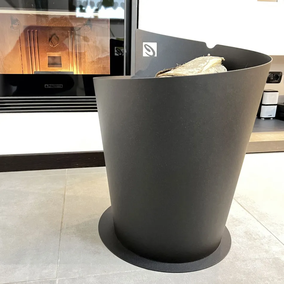 Runder Holzhalter für den Innenbereich in italienischem modernem Design aus schwarzem Stahl - Favonio Viadurini