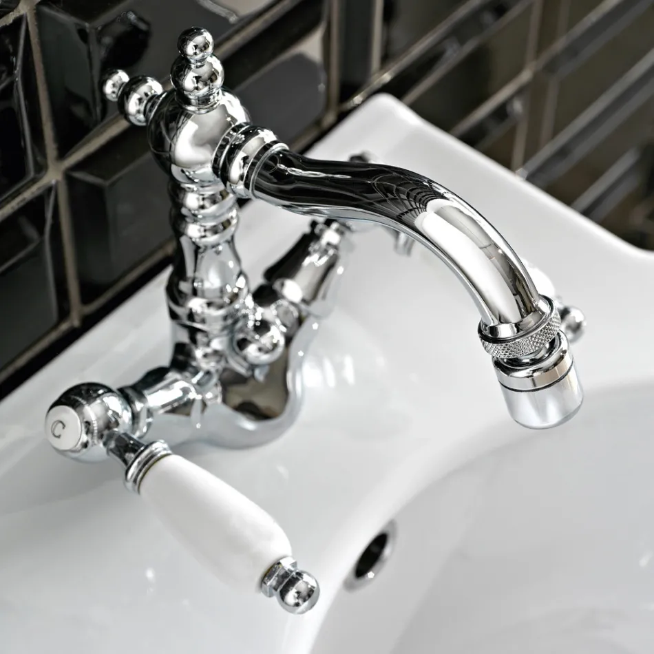 Klassischer Einloch-Bidethahn mit handgefertigten Messinghebeln – Noriana Viadurini