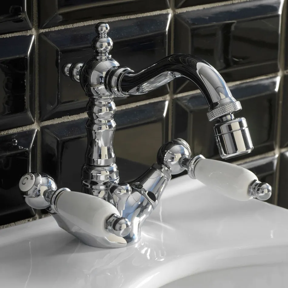 Klassischer Einloch-Bidethahn mit handgefertigten Messinghebeln – Noriana Viadurini