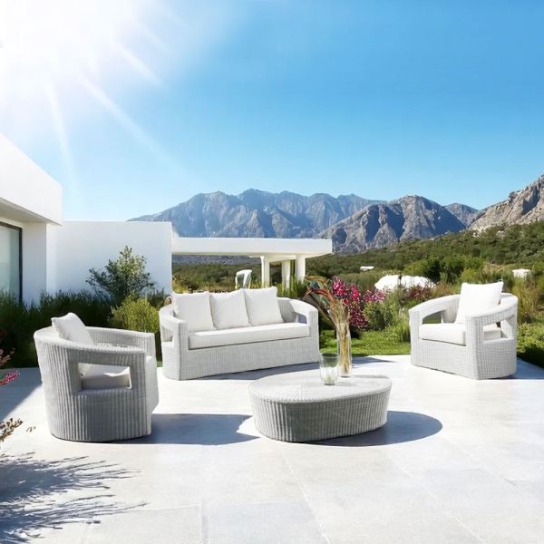 Polyrattan-loungeset für den außenbereich der marke rehau mit weißen kissen – charmix