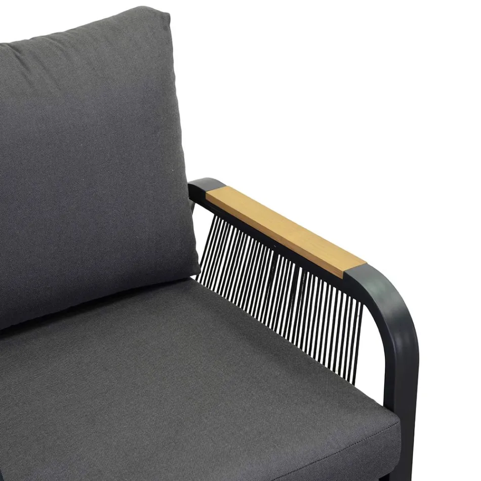 Wohnzimmer aus Aluminium mit Details aus brasilianischem Teakholz - Tagebuch Viadurini