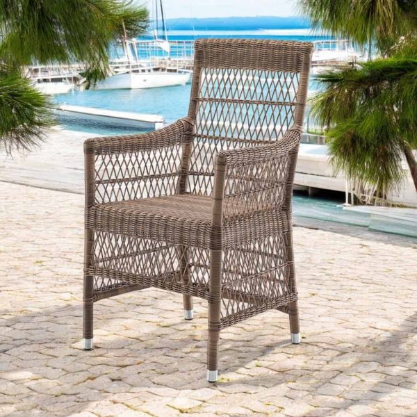 Gartenstuhl mit armlehnen aus polyrattan - gigi