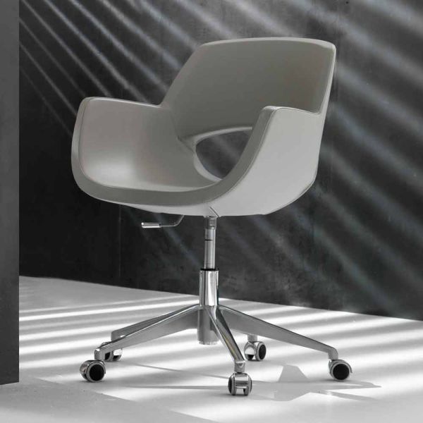 Bürostuhl in modernem design summer