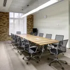 Ergonomischer Bürodrehstuhl mit Rollen und Armlehnen - Filanna Viadurini