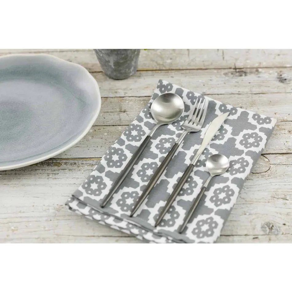 Full-Service-Besteck aus schwarzem Stahl Modernes Design 24 Stück - Calamo Viadurini