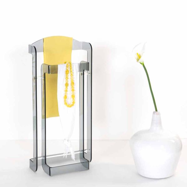 Moderner design-diener in mose plexiglas, hergestellt in italien