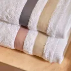 Serenity Gästehandtuch-Set aus Baumwollfrottee mit doppelten Rüschen Viadurini