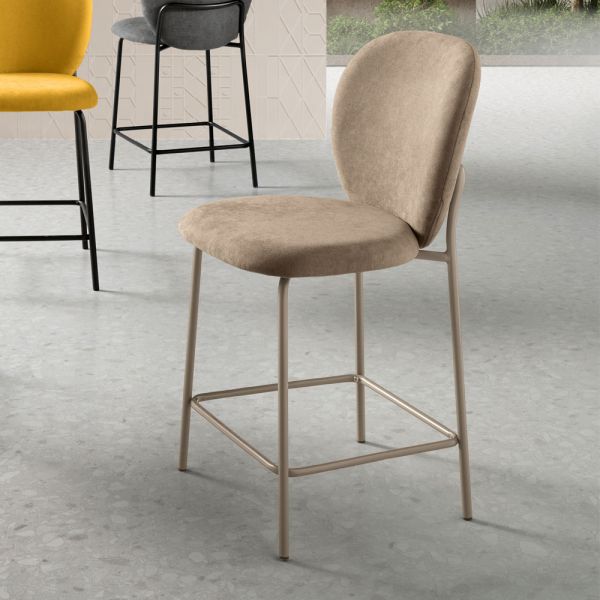Set aus zwei stoffhockern mit polsterung und metallgestell - lior