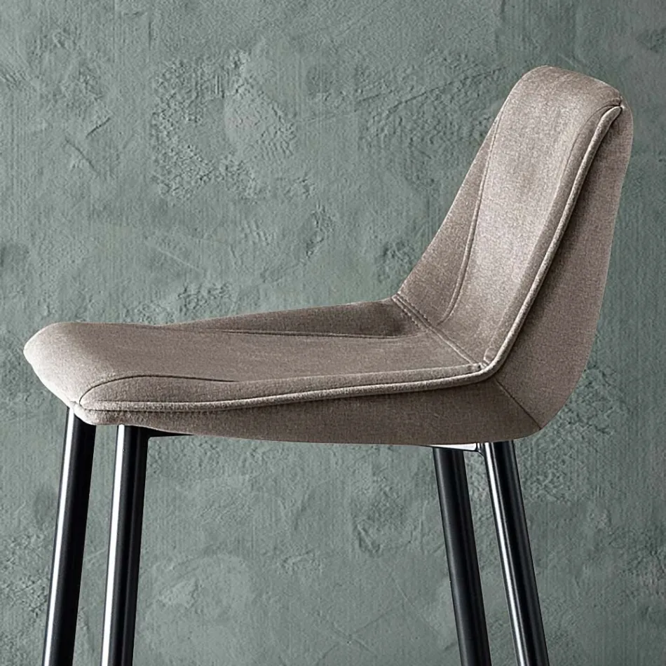 Hocker mit Metallbeinen und Monocoque-Stoffsitz Made in Italy - Hinata Viadurini