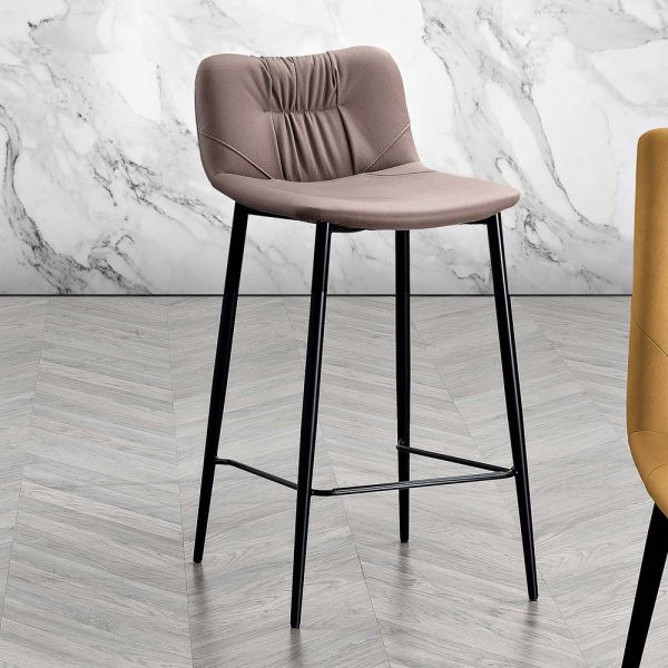 Hocker aus faserstoff in lederoptik und metall made in italy - gohan