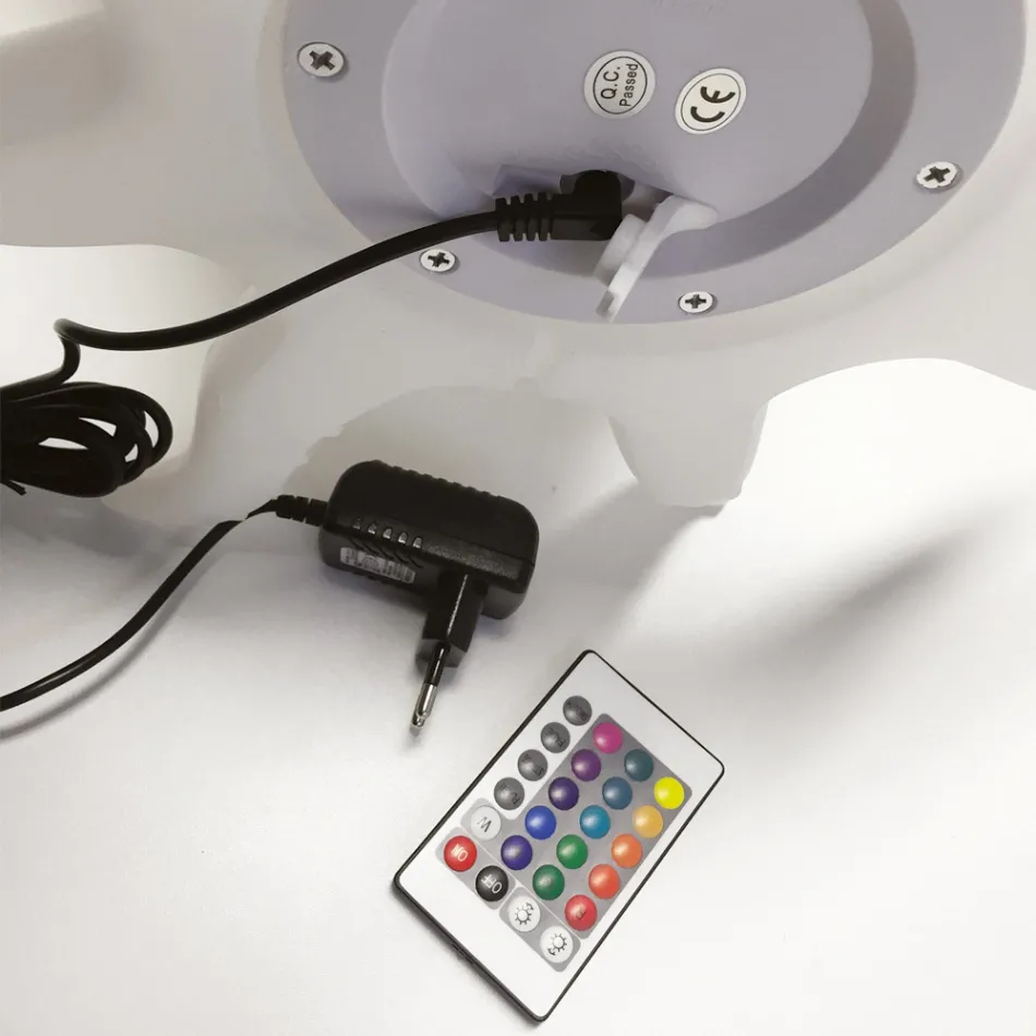 Wiederaufladbarer Outdoor-Hocker in Hundeform aus Polypropylen - Ardea Viadurini