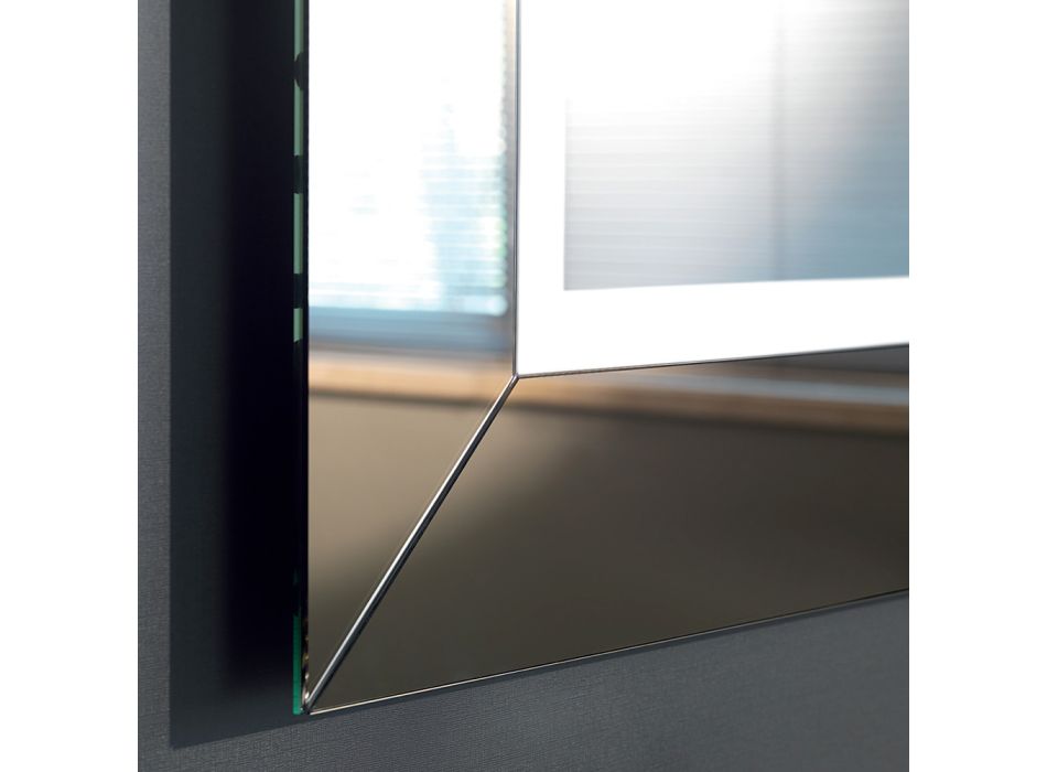 Spiegel mit farbigem Spiegelrahmen und LED Made in Italy - Newton Viadurini