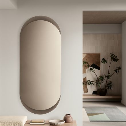 Ecla Wandspiegel mit länglicher Form und abgerundeten Ecken, hergestellt in Italien Viadurini