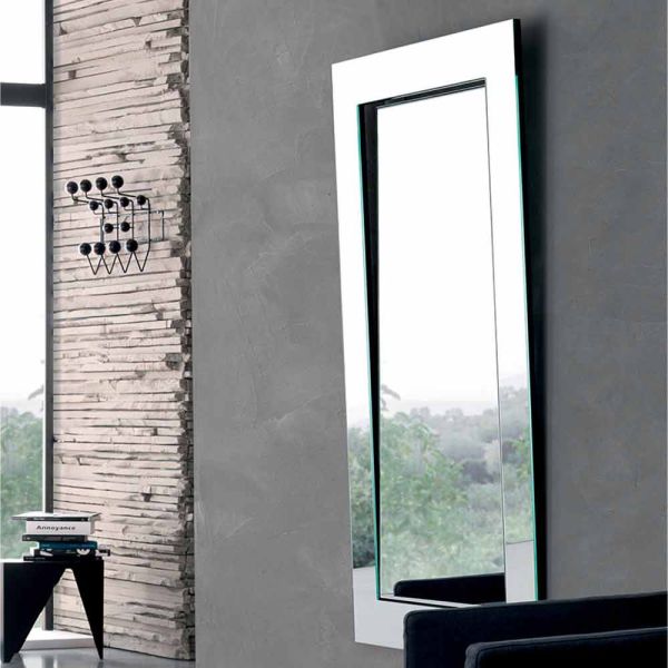Rechteckiger wandspiegel mit geneigtem rahmen made in italy - salamina