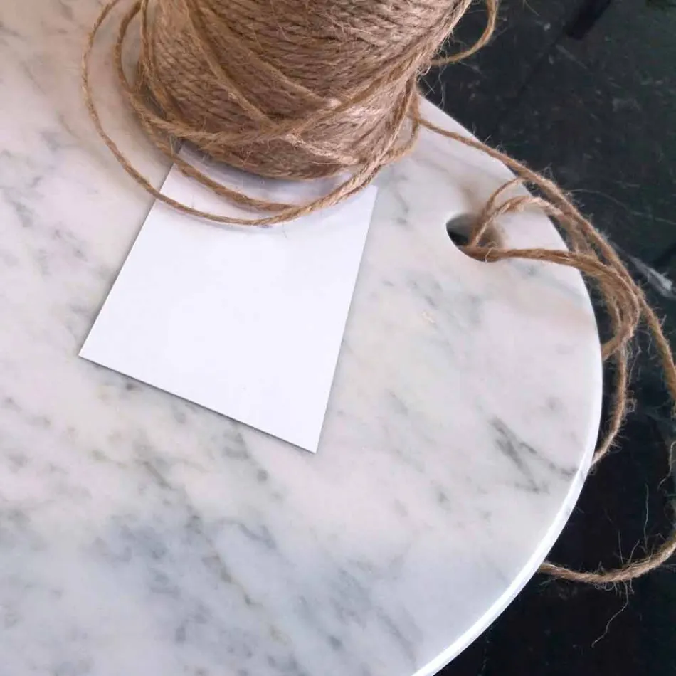 Modernes ovales Schneidebrett aus weißem Carrara-Marmor Made in Italy - Masha Viadurini