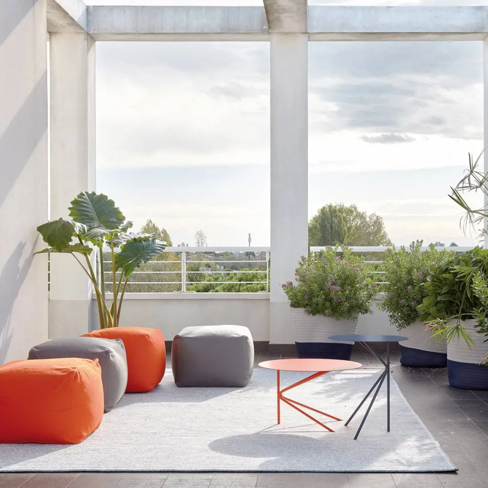 Hochwertiger Couchtisch aus farbigem Metall, hergestellt in Italien – Olesya Viadurini