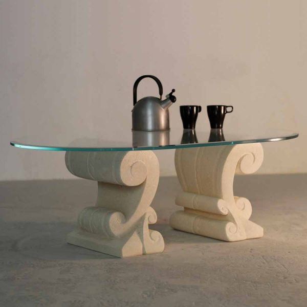 Ovaler couchtisch aus stein und kristall in modernem design aracne-s
