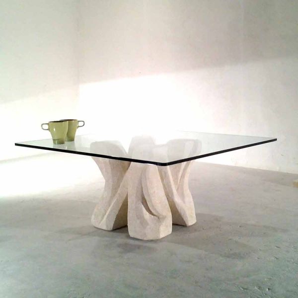 Viereckiger couchtisch aus stein und kristall in modernem design kos