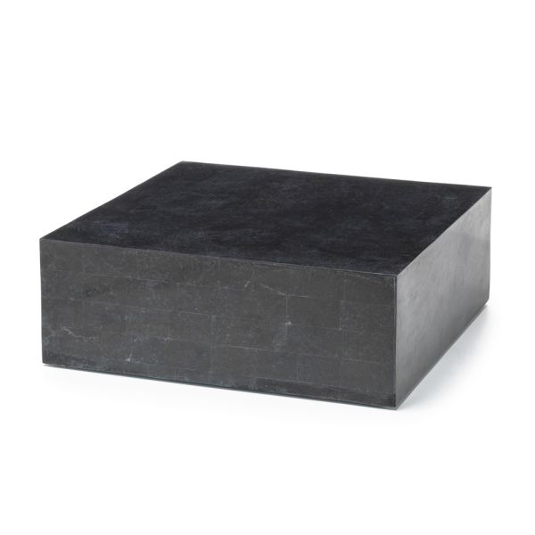 Quadratischer couchtisch aus schwarzem fossilstein – florida