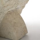 Rechteckiger Couchtisch mit Sockel aus weißem Fossilstein – Gardenia Viadurini
