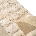 Rechteckiger Couchtisch mit Sockel aus weißem Fossilstein – Gardenia Viadurini