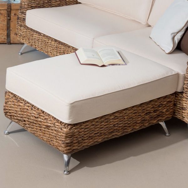 Outdoor-couchtisch-hocker aus bananengeflecht mit kissen - legolas