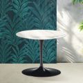 Saarinen Tulip Couchtisch H 39 cm in glänzender Statuario Florim Keramik - Scharlachrot