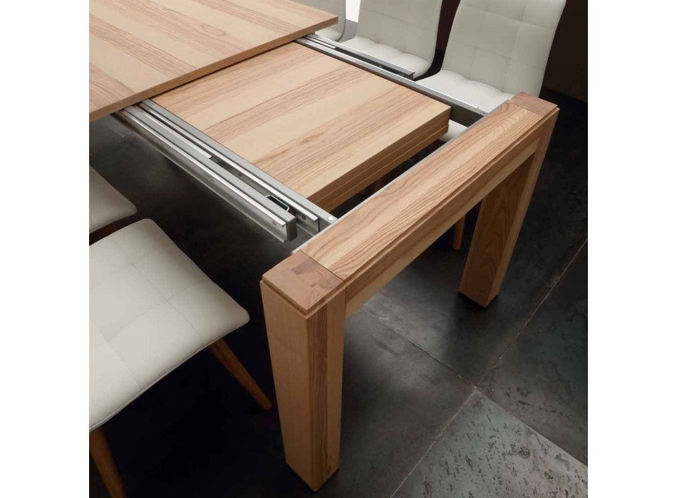 Ausziehbarer Tisch mit Massivholzbeinen und Indiana Blockboard Top