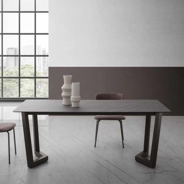Ausziehbarer tisch bis zu 300 cm aus geschichtetem hpl made in italy - bastiano
