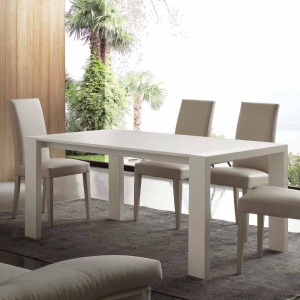Ausziehbarer tisch aus mdf und melaminbeschichteten spanplatten jesi