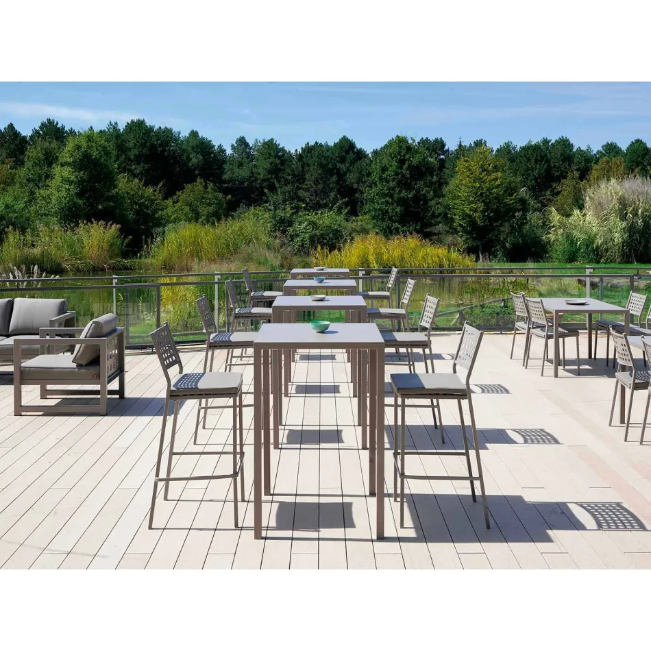 Quadratischer Stehtisch aus lackiertem Metall Made in Italy - Cuba Viadurini