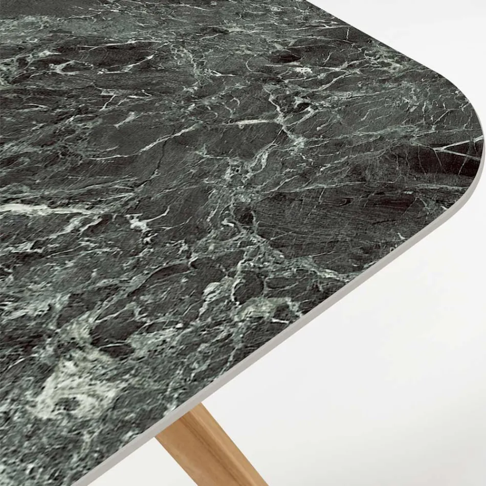 Gartentisch mit Holzsockel und grüner Keramikplatte Frankreich - Infinity Viadurini