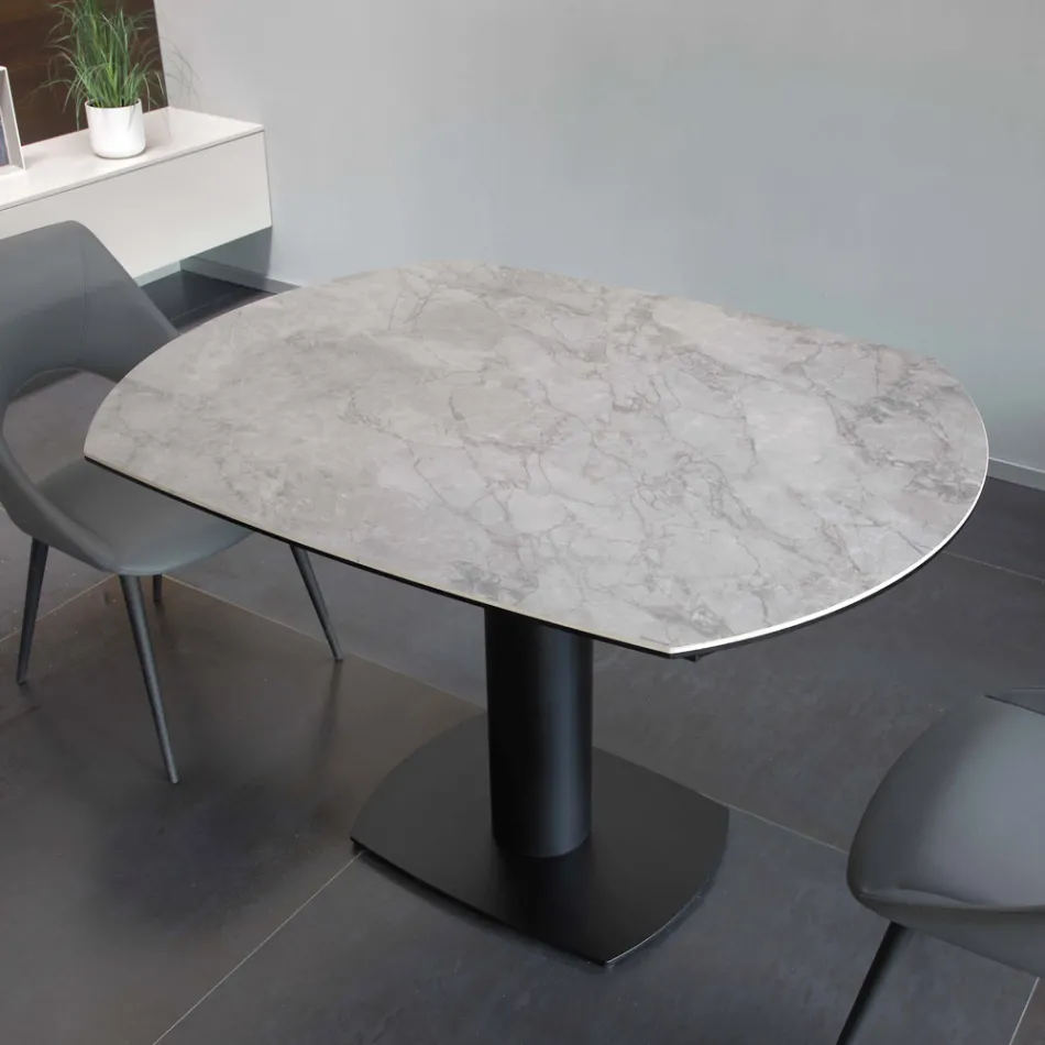 Ausziehbarer Esstisch mit Keramik- und Metallgestell – Indira Viadurini