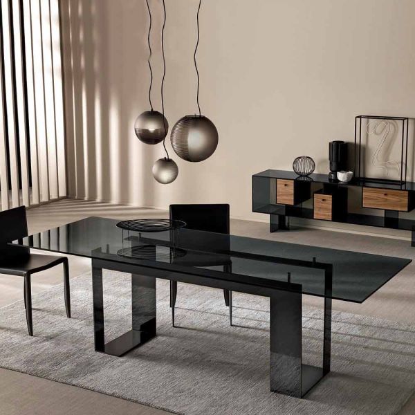 Esstisch mit rauchglasplatte und metallgestell 4 dimensionen - speck