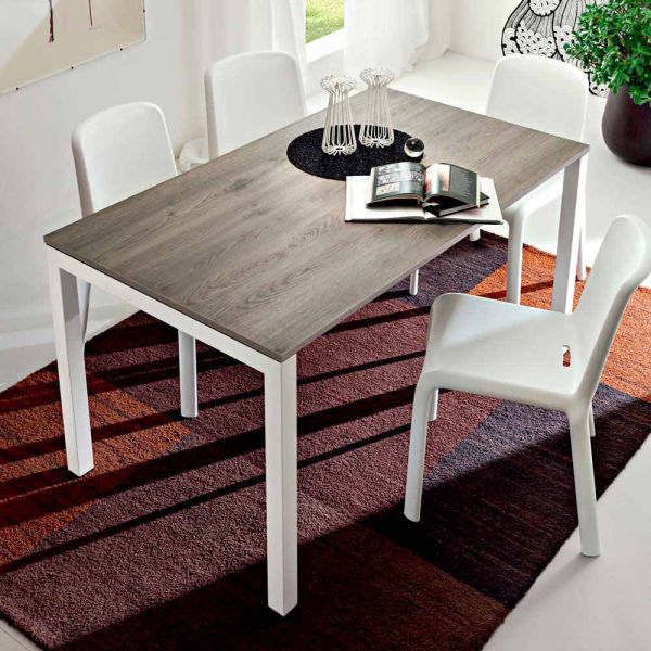 Esstisch aus melamin und lackiertem metall made in italy - remigio