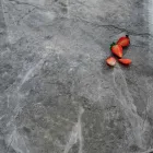 Moderner runder Esstisch aus Keramikmarmor und Metalleffekt - Jarvis Viadurini