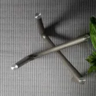 Runder Esstisch aus transparentem Glas und Polyurethanbeinen - Stalto Viadurini