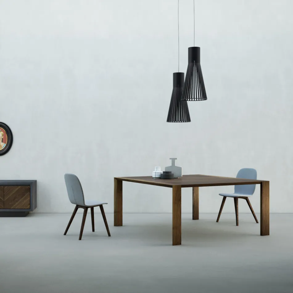 Fester Tisch mit abgeschrägter Platte aus Canaletto-Walnuss, hergestellt in Italien – Caspian Viadurini