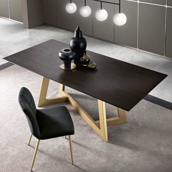 Fester esstisch mit furnierter holzplatte made in italy - tecna